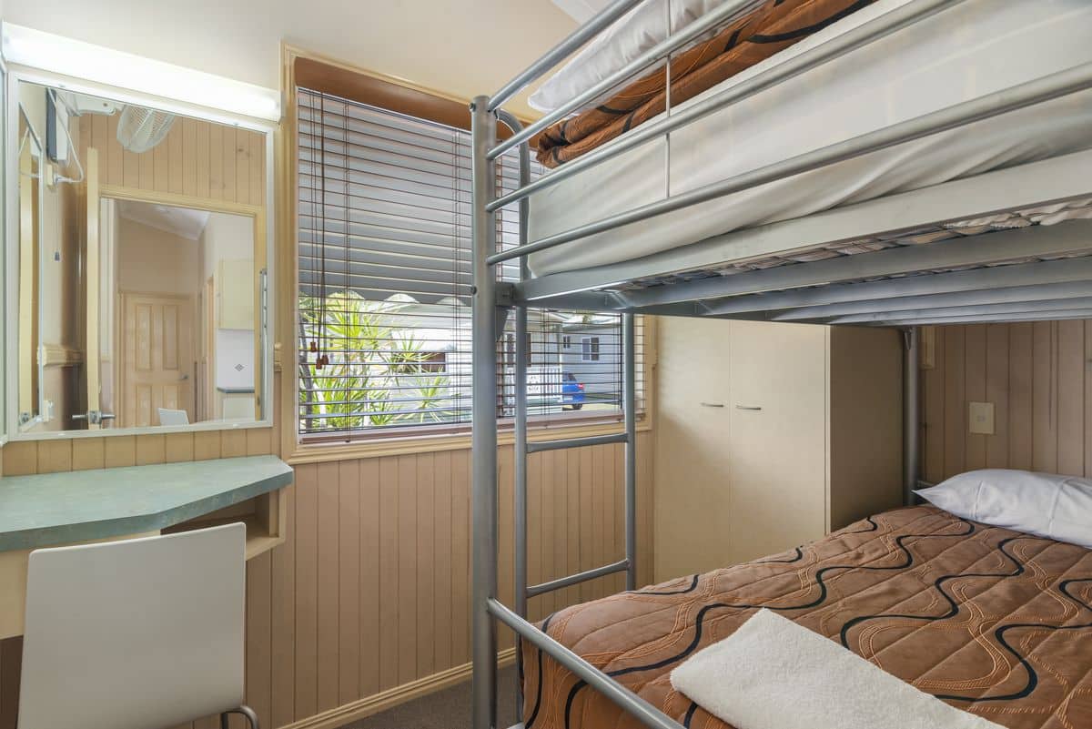 Classic Family Villa 3 Bedroom Gold Coast Holiday Accommodation
