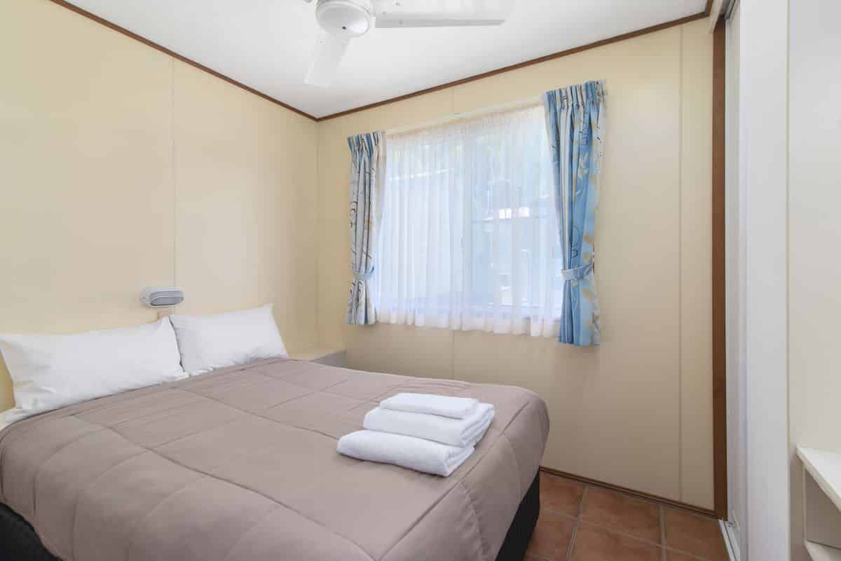 Holiday Villa Budget Gold Coast Holiday Cabin Accommodation